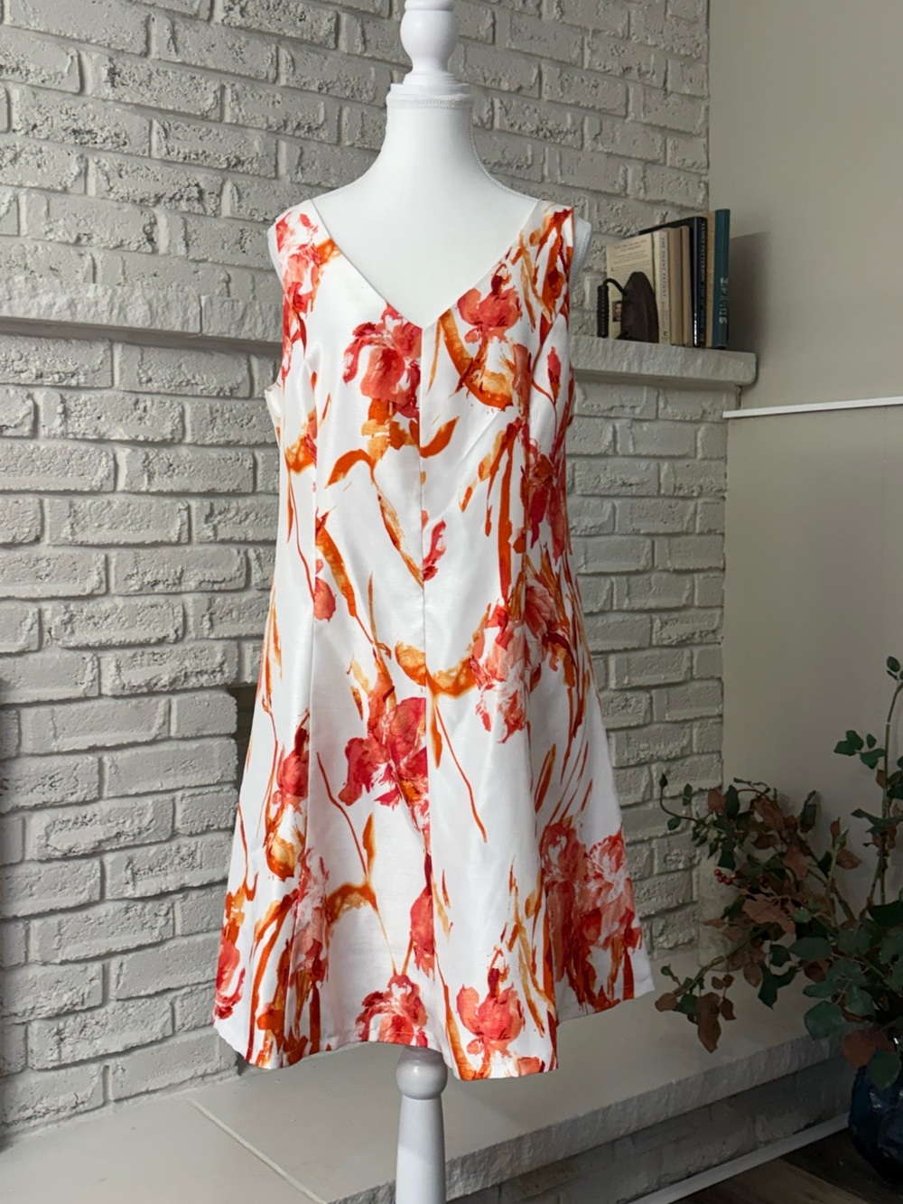 Tiana B. White Midi Dress with Red & Orange Floral Brushstroke Print Size 12